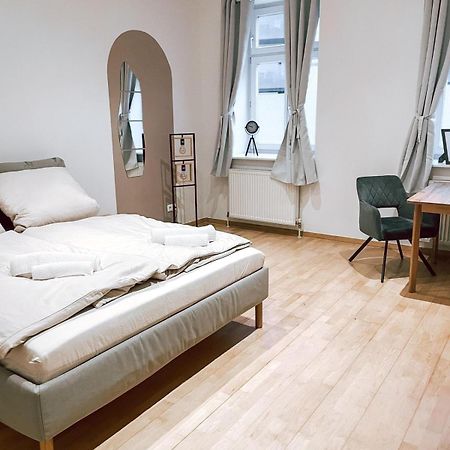 Zentrales Apartment Naehe Schoenbrunn - 2 Pers ウィーン エクステリア 写真